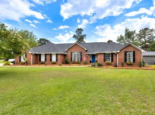 1607 Heritage Dr, Manning, SC 29102