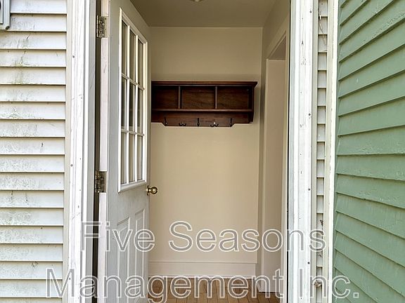 2nd image of 18-20 Hayward St #1