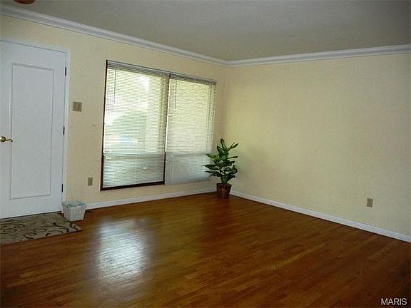 5th image of 11722 Minot Dr