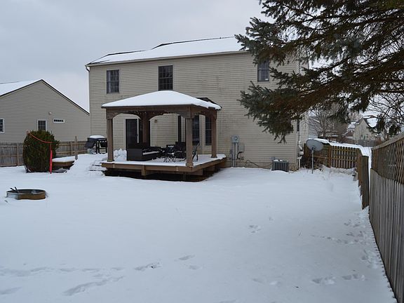 5th image of 1093 Green Meadow Ave