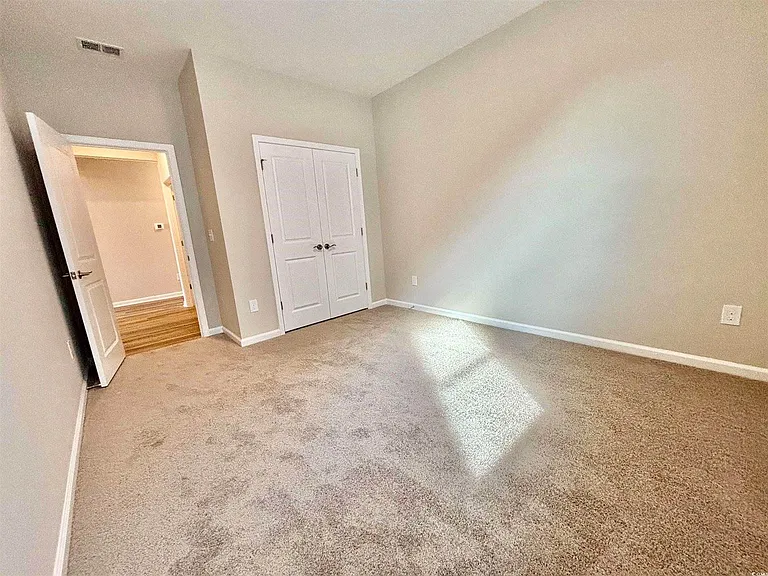 2228 Flatleaf Ct — Photo 8