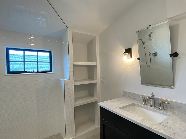 31-33 Brimmer St #2 — Photo 23