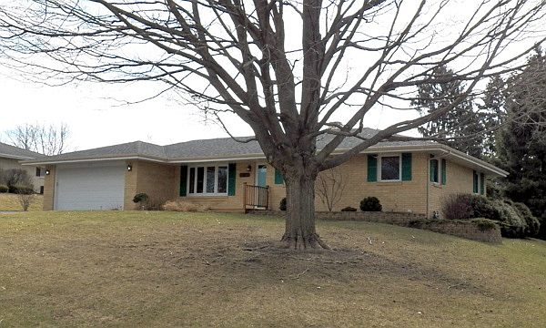 1st image of 2573 Cascade Dr