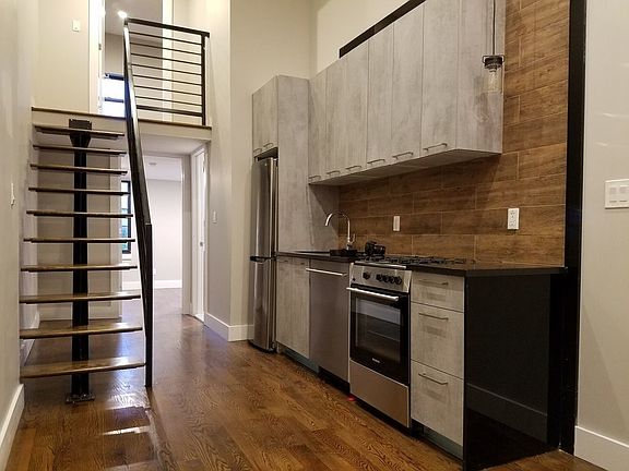 3rd image of 305 Harman St APT 3L