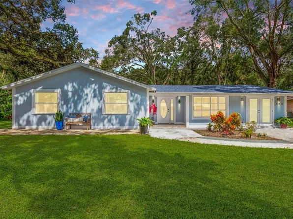 302 E 137th Ave, Tampa, FL 33613