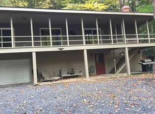 11932 Tuckers Ln, Huntingdon, PA 16652