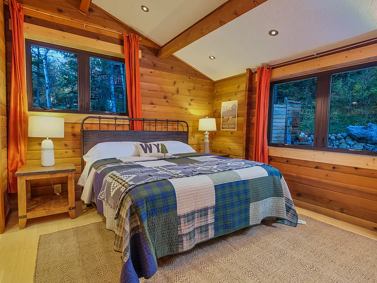 730 Snow King Dr — Photo 6