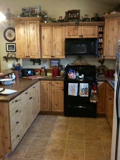 3 bed, 1344 sqft, $2,350 — Photo 4
