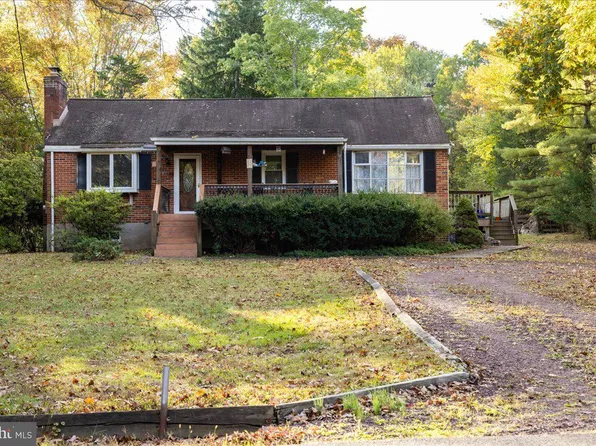 1213 Three Mile Run Rd, Perkasie, PA 18944