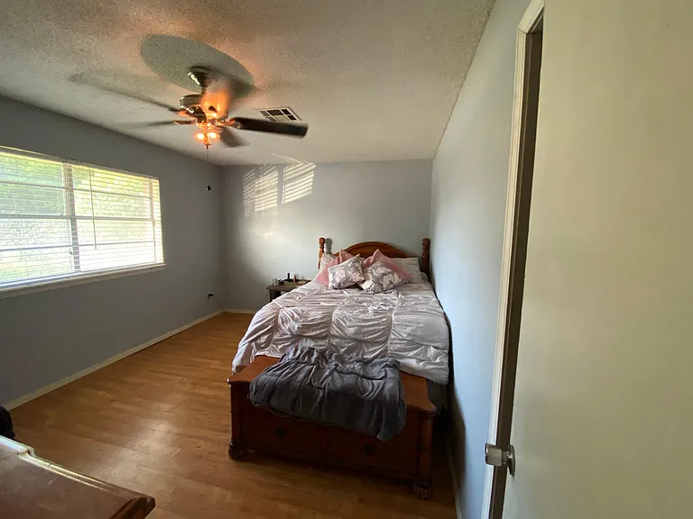 1406 E Boyd St — Photo 3