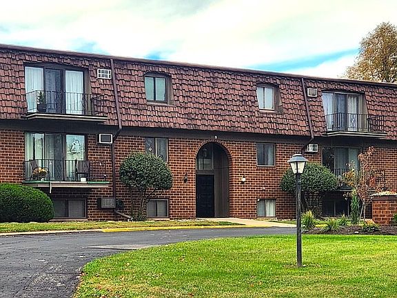 2nd image of 119 Stonyridge Dr APT 208