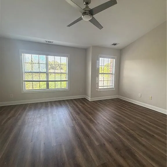 6035 Bayrose Cir — Photo 14