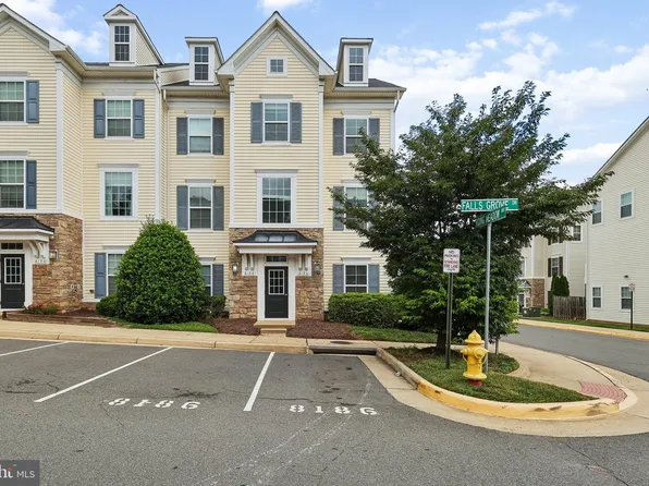8186 Falls Grove Dr, Manassas, VA 20111