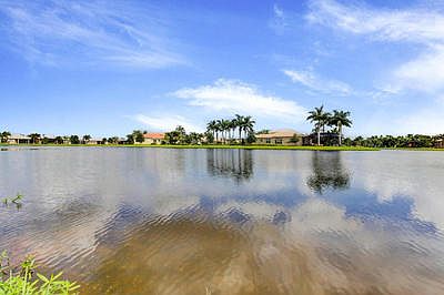 Clayton Mnr Lakeview 1