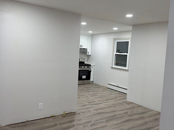 3rd image of 22 Rutgers St #1F