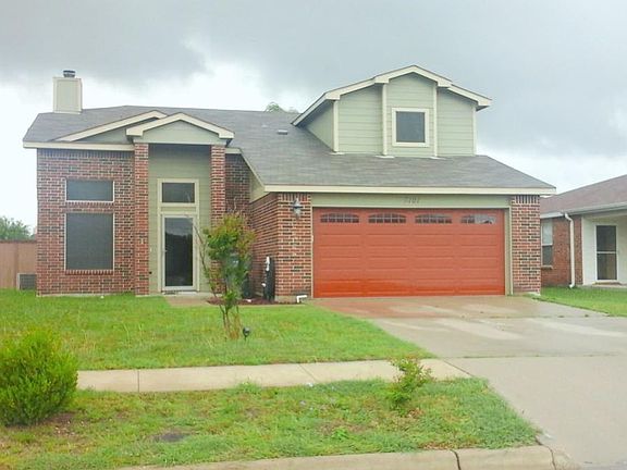 3rd image of 3101 Paintbrush Dr