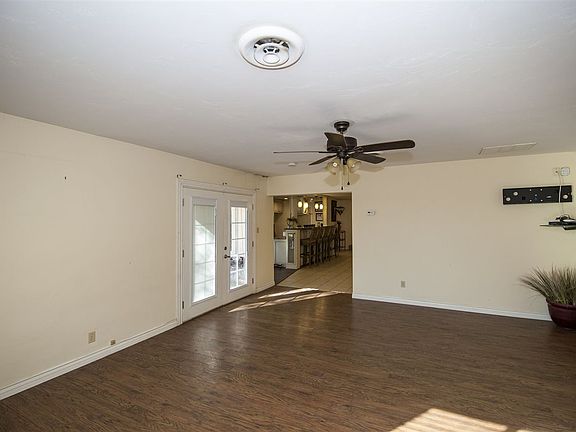 4th image of 16525 S Avenue 2 E #1/4