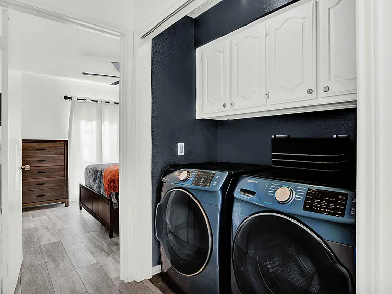 8060 Christie Dr — Photo 12