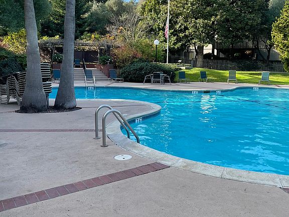 4th image of 4220 Shelter Creek Ln