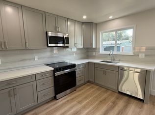 1360 Valley St, Hayward, CA 94541