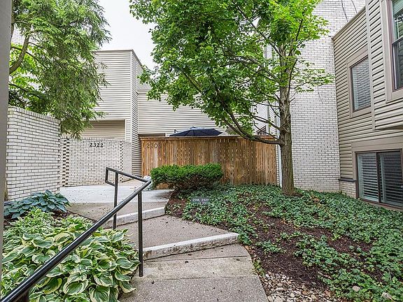 2nd image of 2308 Dana Ave