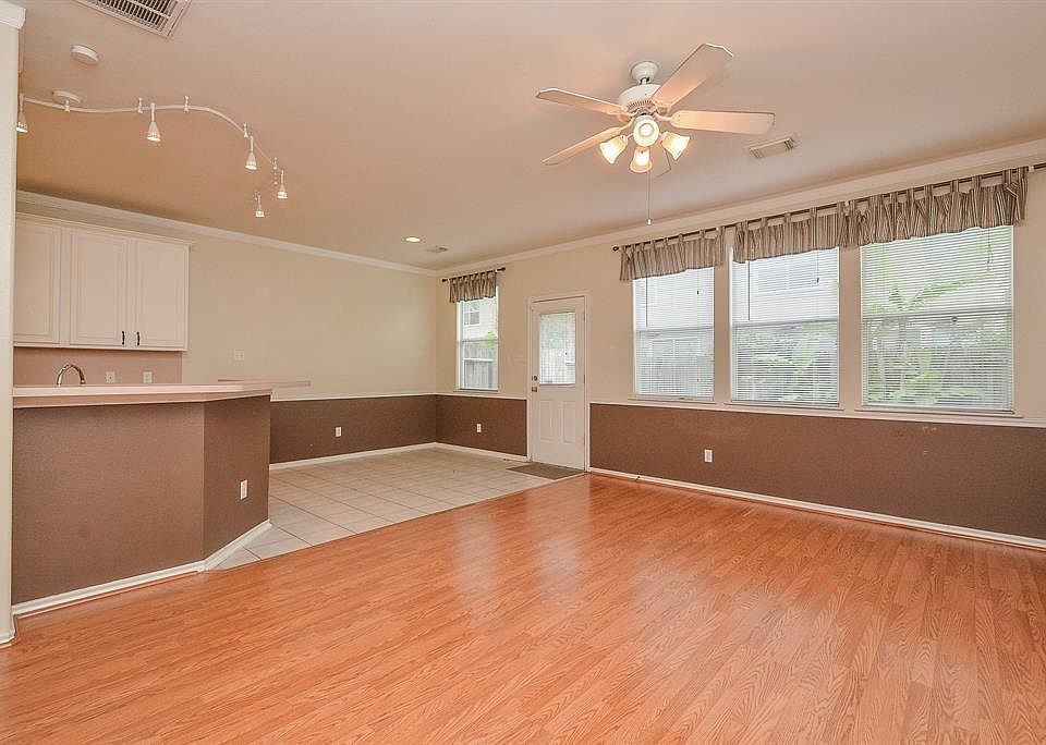 1st image of 16831 Brooktondale Ct