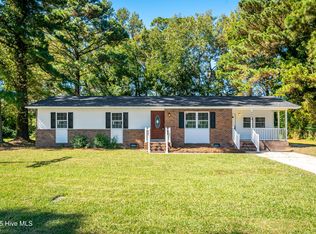 3894 Brooks Dr, Farmville, NC 27828