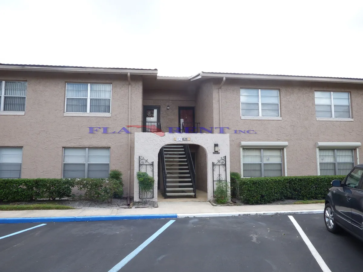 Building Photo - 1160 Calle Del Norte #C