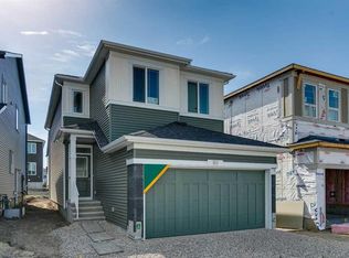 83 E Creekstone Cmn SW, Calgary, AB T2X6H7