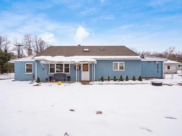4979 Ridge St, Hamilton, OH 43207