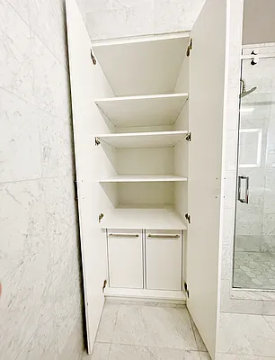 Rented by Compass | media 42