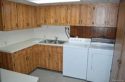 5th image of 509 Scottwood Ave