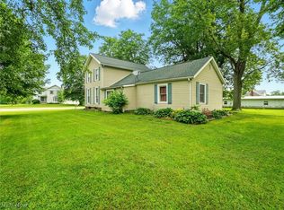 206 E Jefferson St, Jefferson, OH 44047