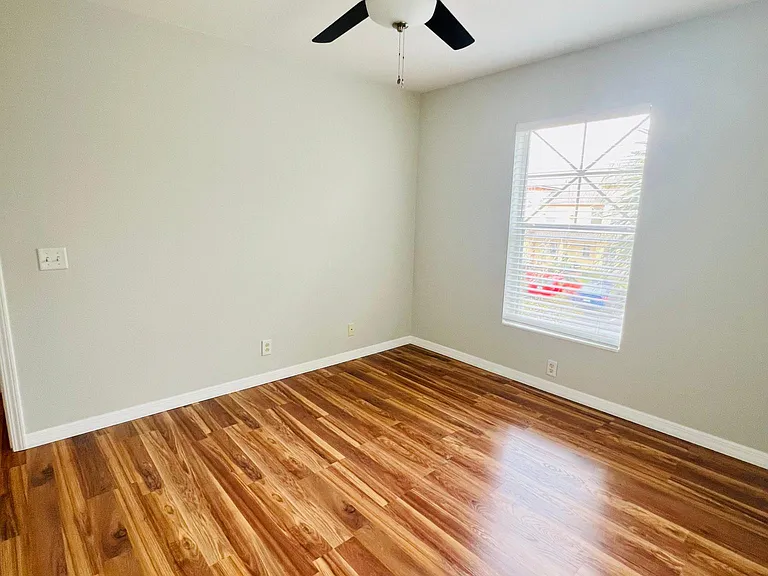 3857 Island Way — Photo 25