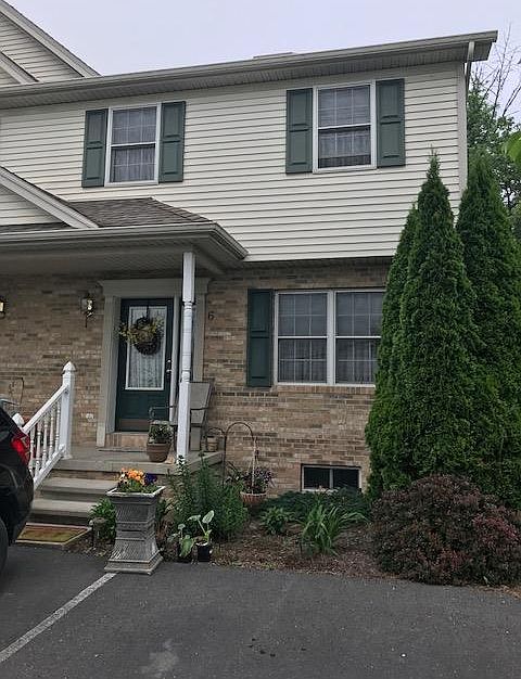1st image of 6 Acacia Ct