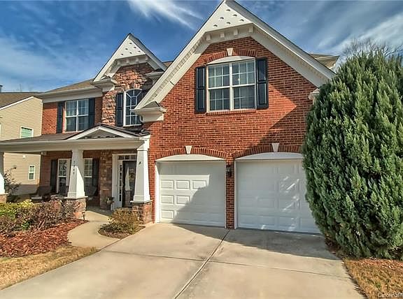 3rd image of 7889 Lamington Dr
