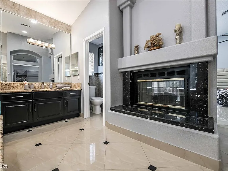 1400 Castle Crest Dr — Photo 33
