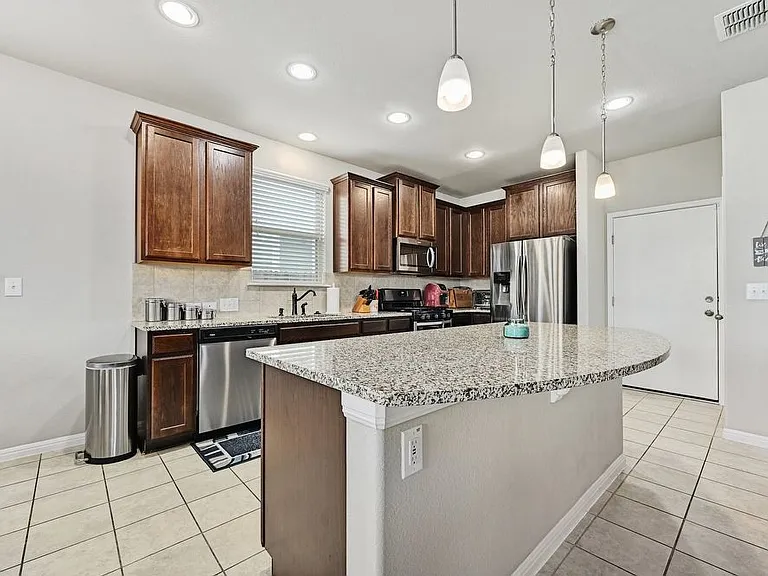 336 Wapiti Rd — Photo 13