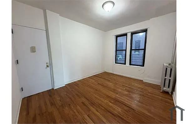Building Photo - 45 Newport St #2F