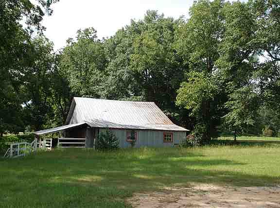 2nd image of 1356 County Road 107