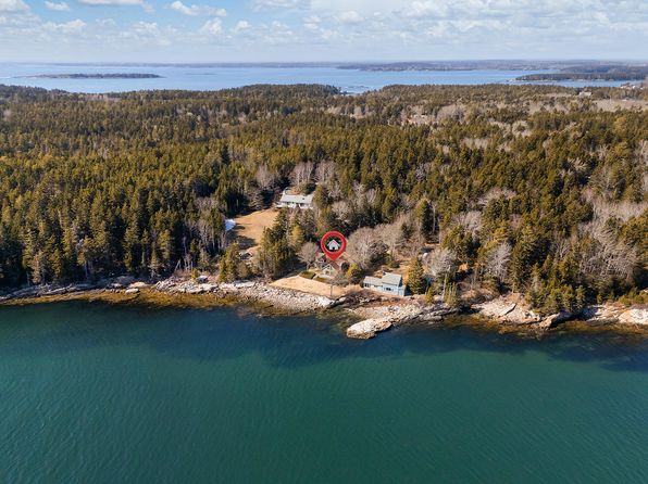 44 Periwinkle Lane, Phippsburg, ME 04562