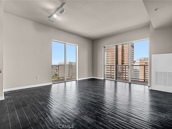 4th image of 388 E Ocean Blvd Unit 1514
