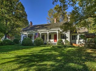 1 Cramer Ln, Mendham, NJ 07945