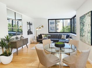 250 E 40th St APT 3E, New York, NY