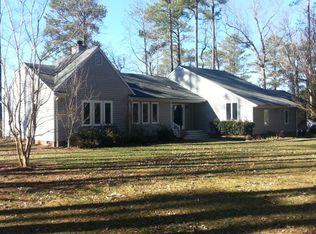 612 Sunset View Ln, Mathews, VA 23109