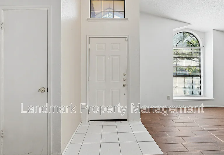 508 Sims Dr — Photo 6