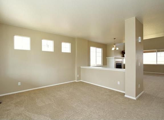 25183 East 2nd Avenue