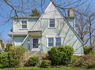 1 Harrington Pl, Mamaroneck, NY 10543