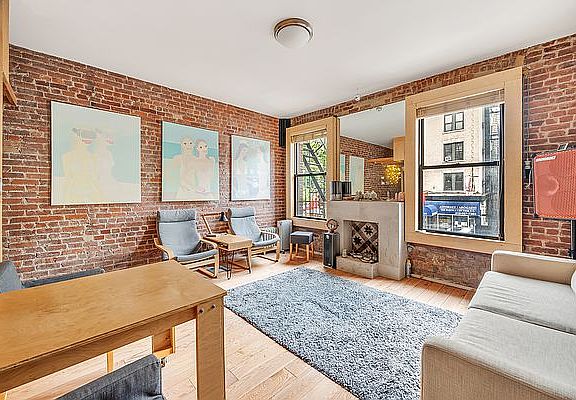 3rd image of 160 Wadsworth Ave APT 204