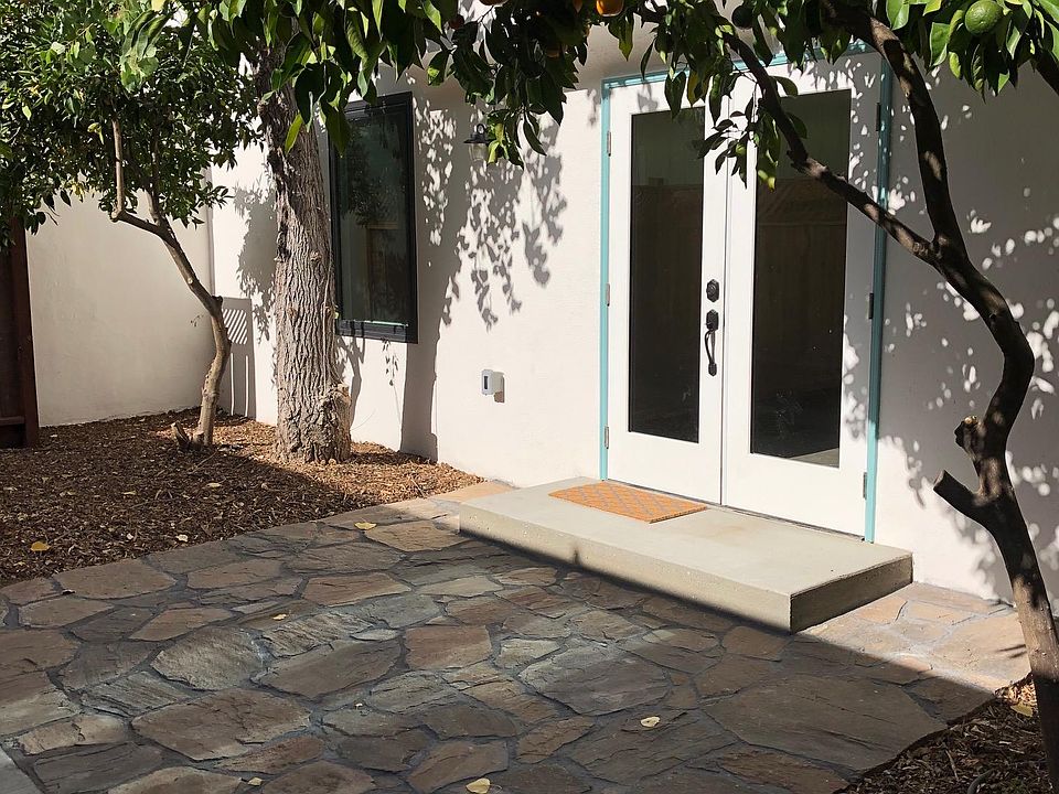 1st image of 260 Siesta Way